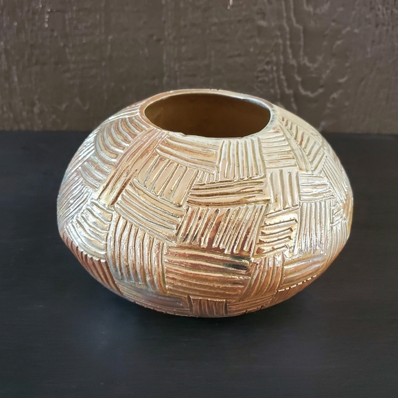 Vintage Signed Studio Art Pottery Gold Vase Set - Picture 4 of 10